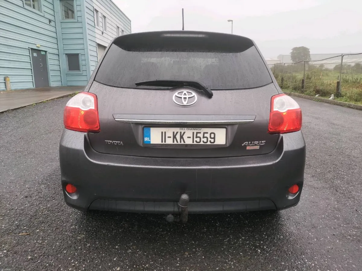 Image 4 of 10