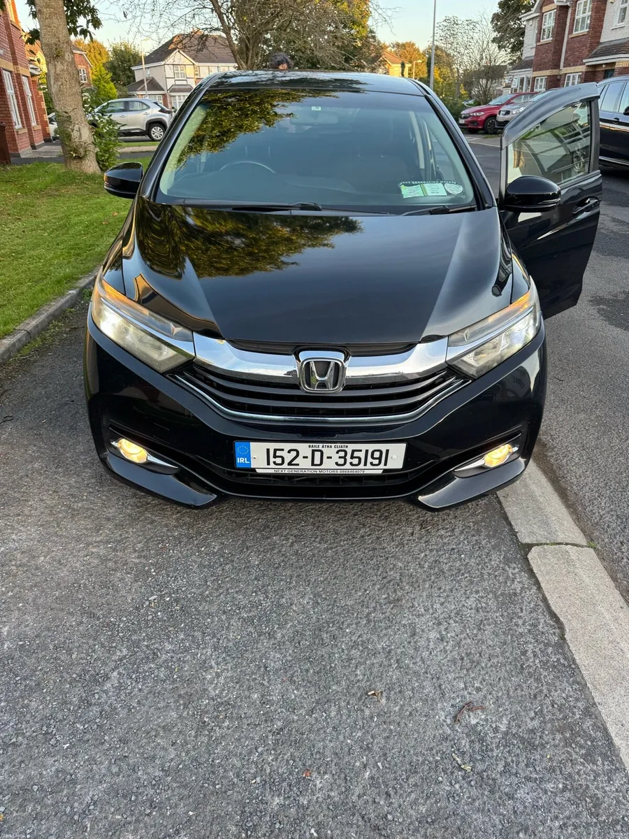 Image 2 of 10