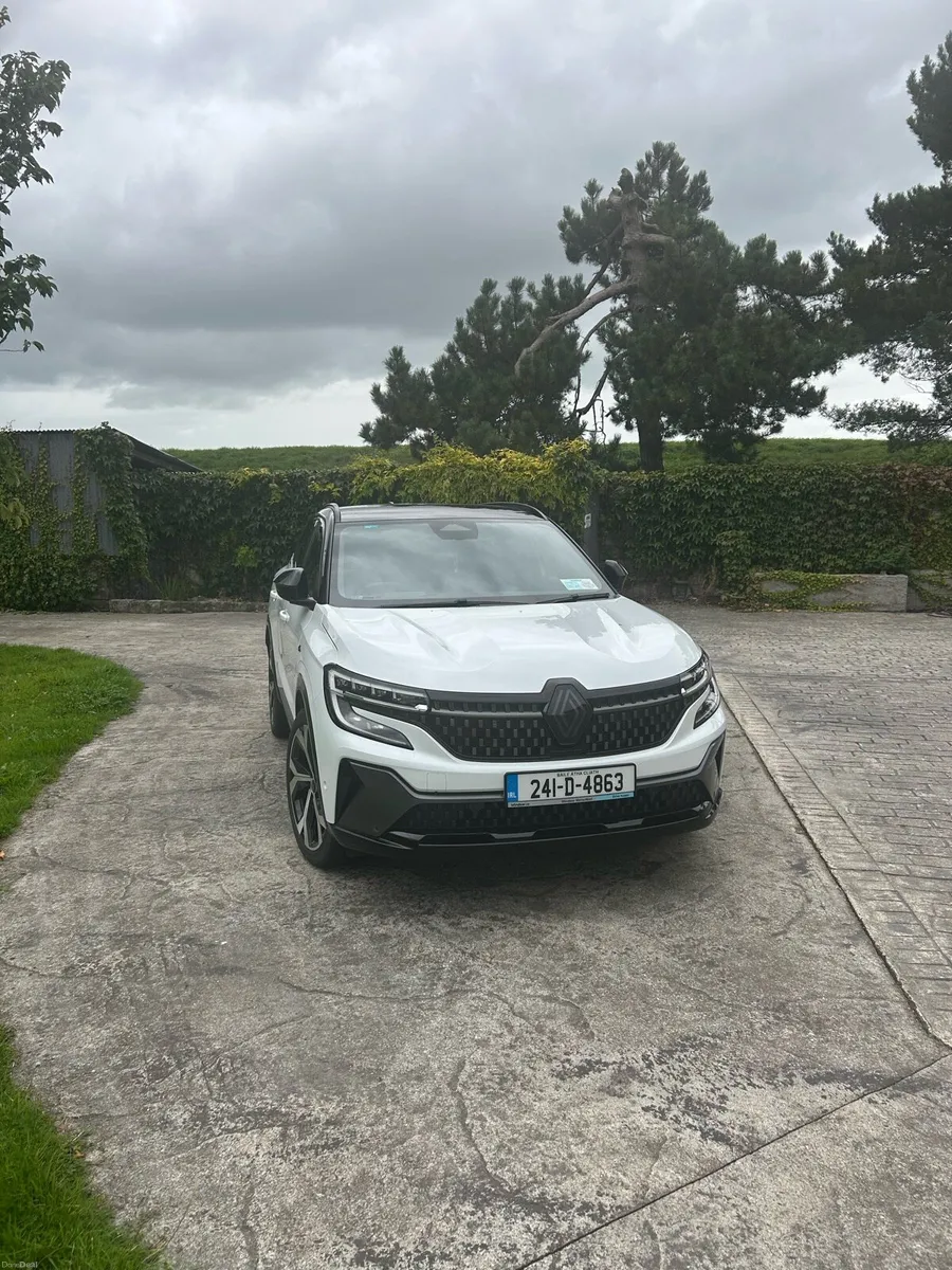 Image 2 of 10
