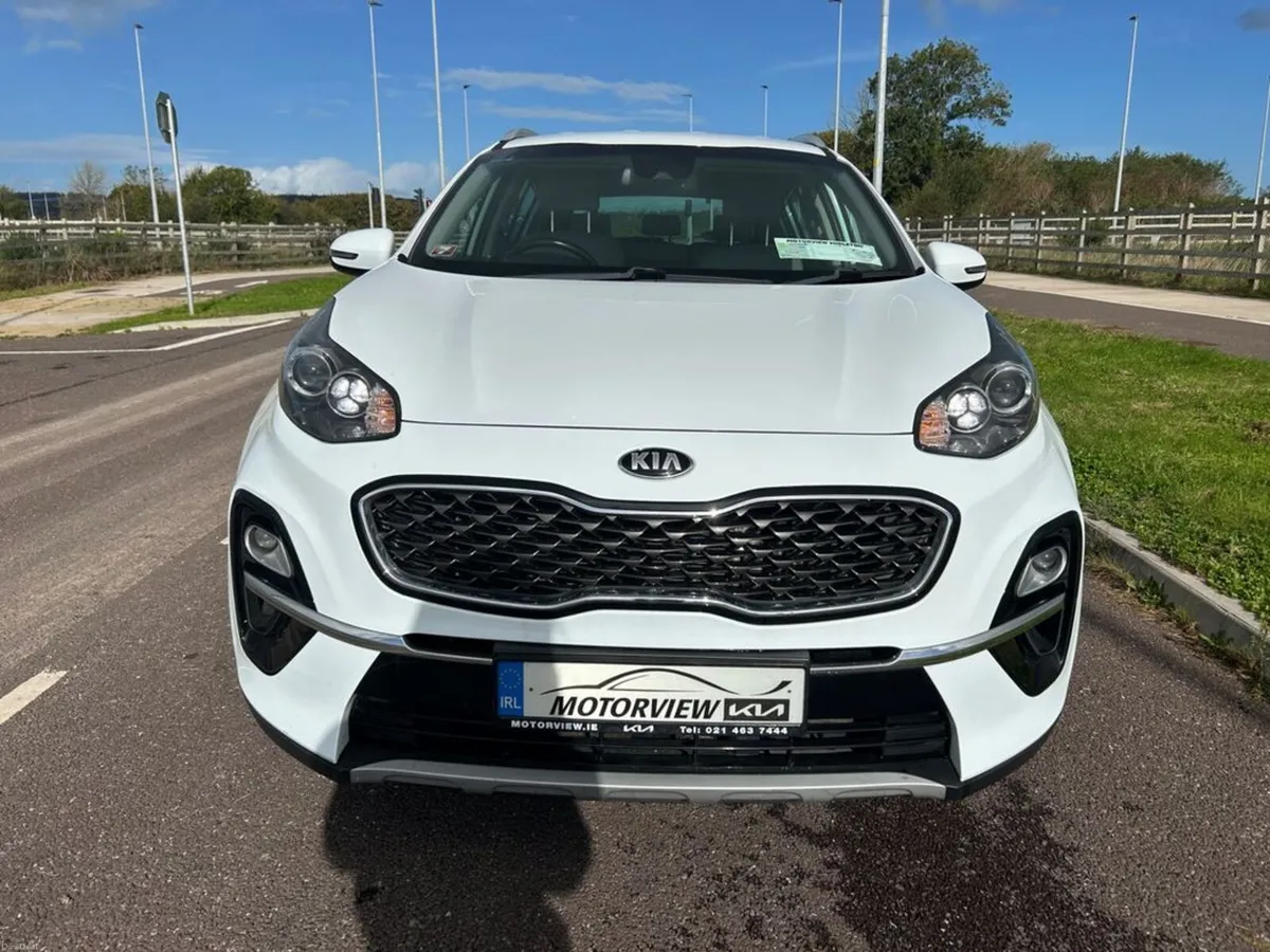Image 4 of 18