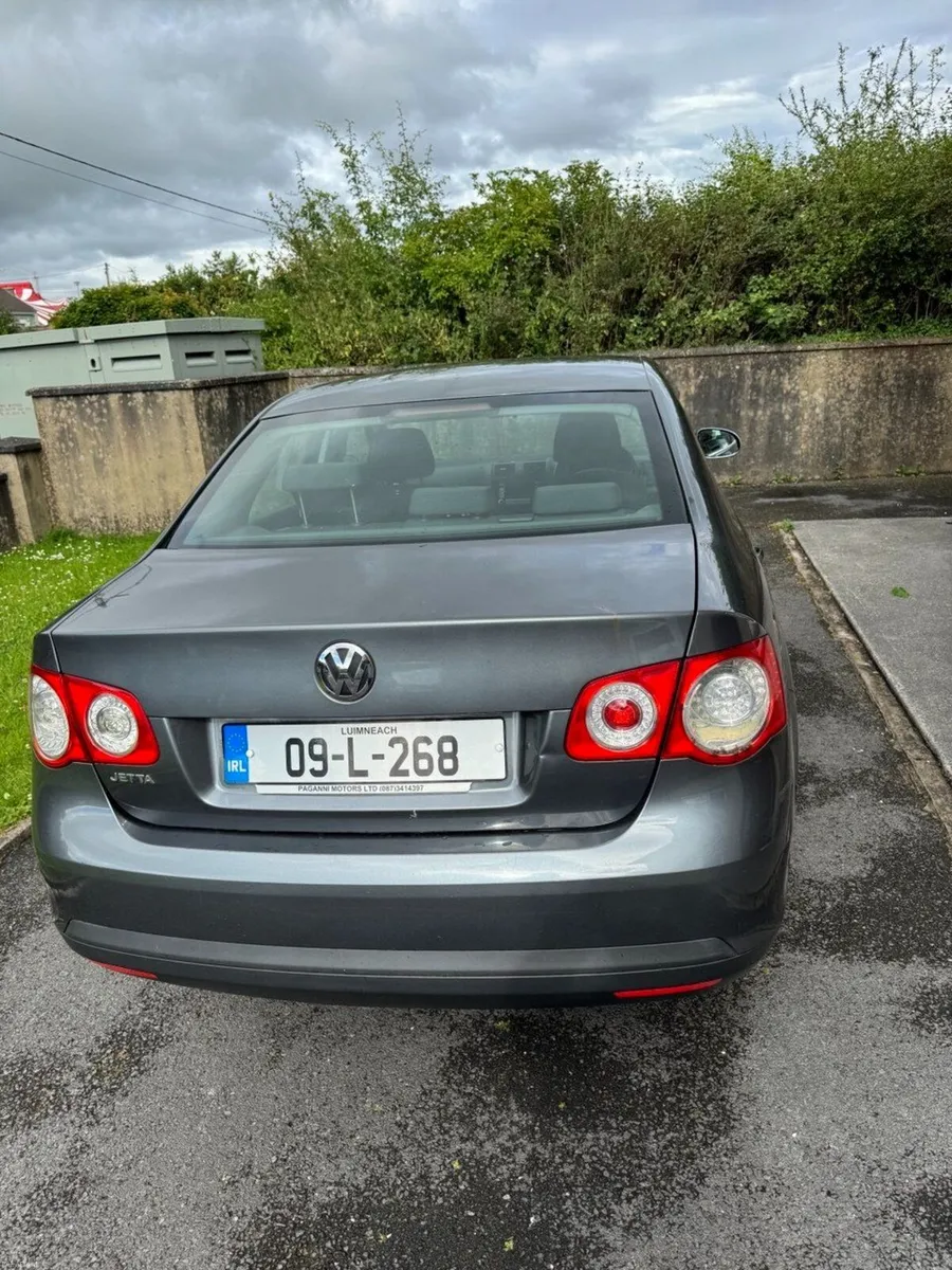 Image 2 of 10