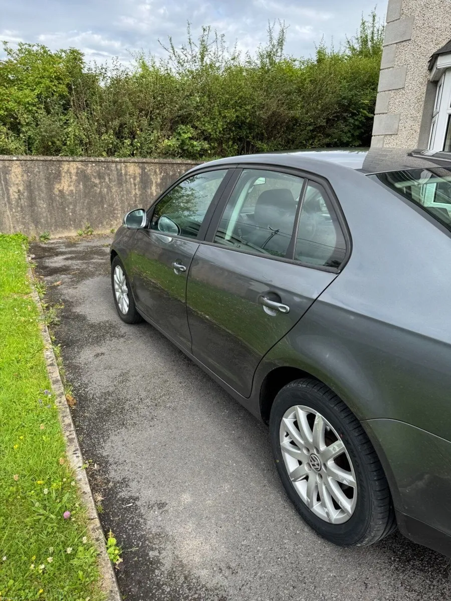 Image 4 of 10