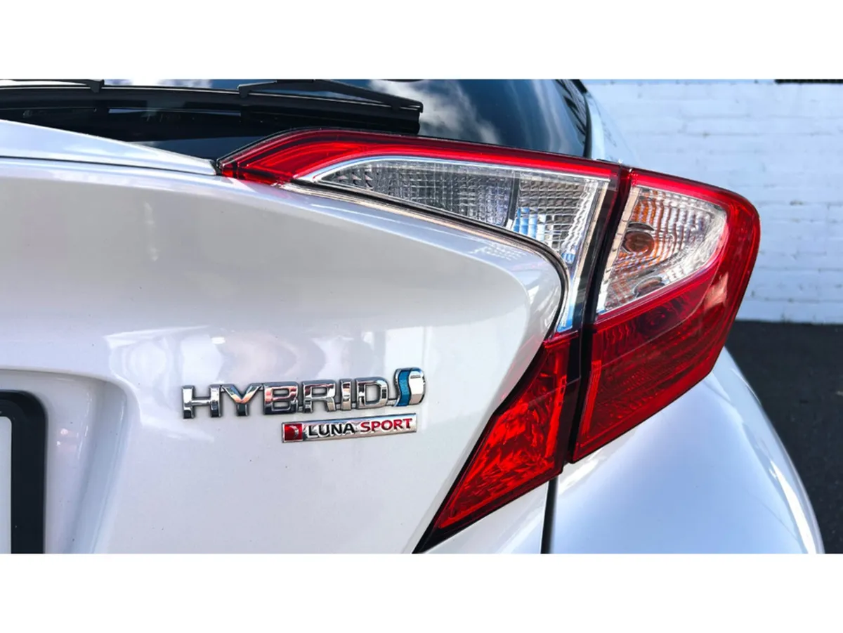 Image 4 of 19