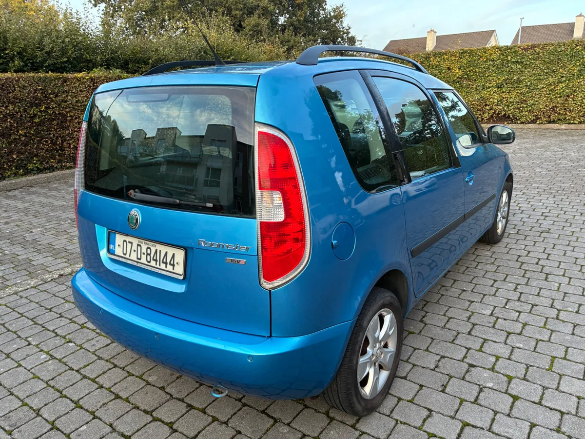 Image 4 of 9