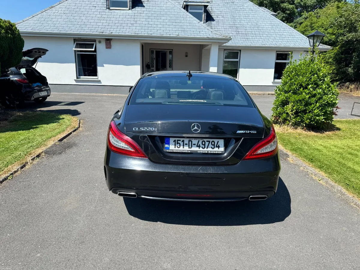 Image 2 of 10