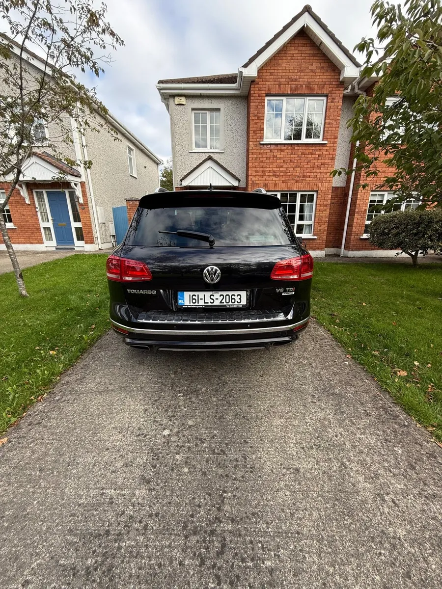Image 5 of 10