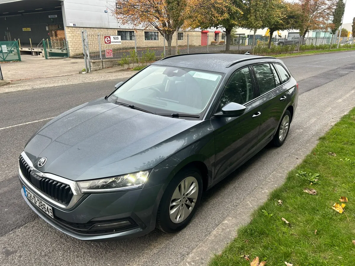 Image 3 of 20