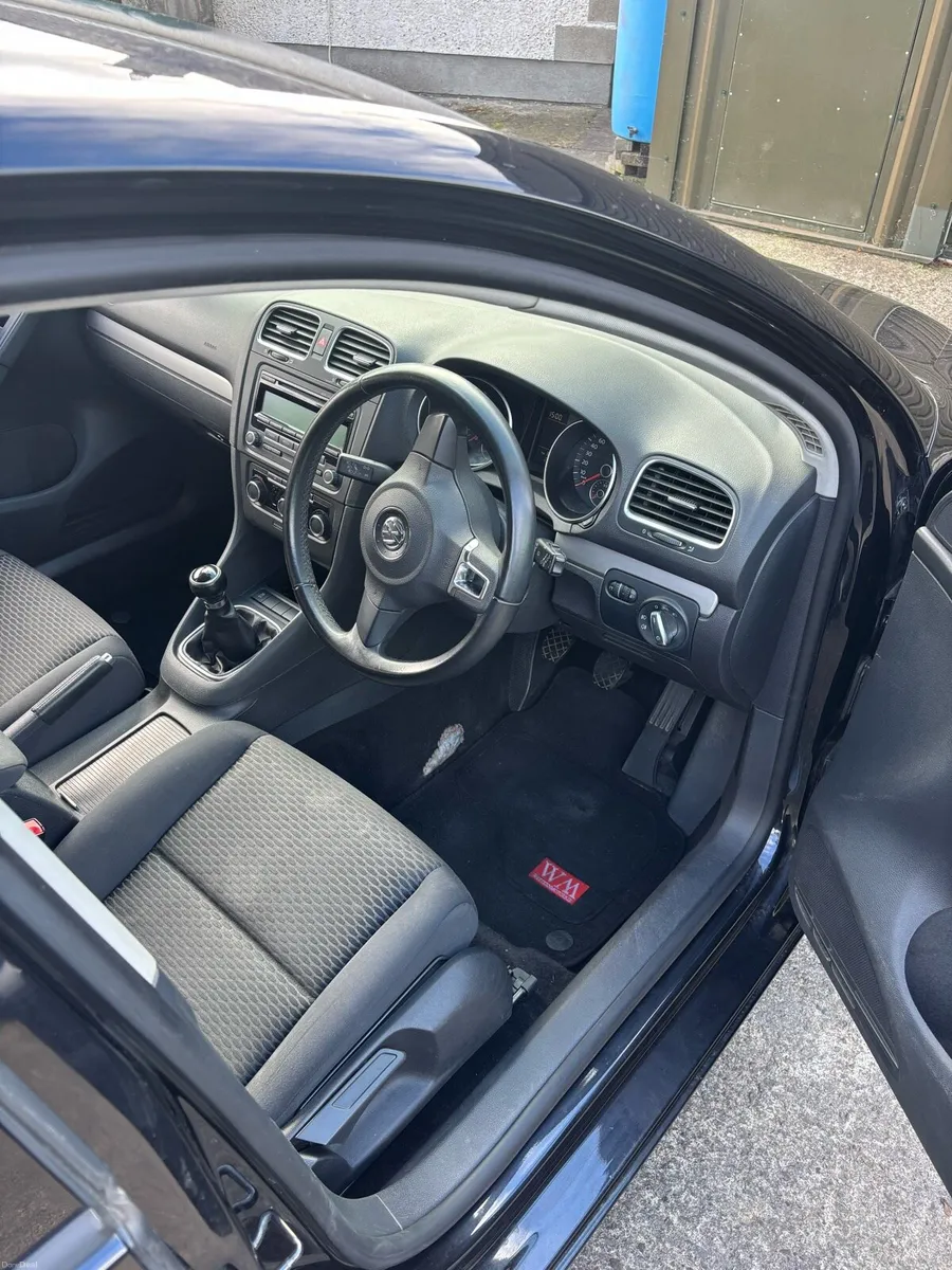 Image 4 of 10