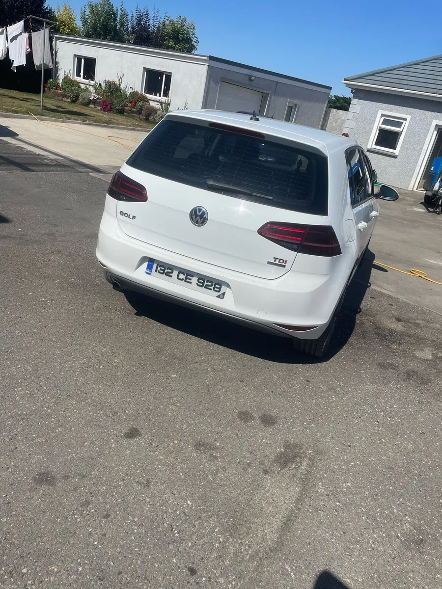 Image 4 of 8
