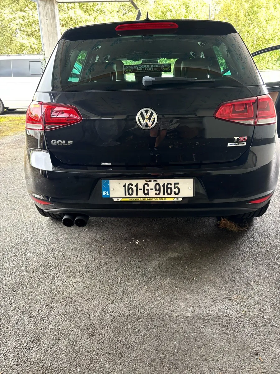 Image 4 of 10