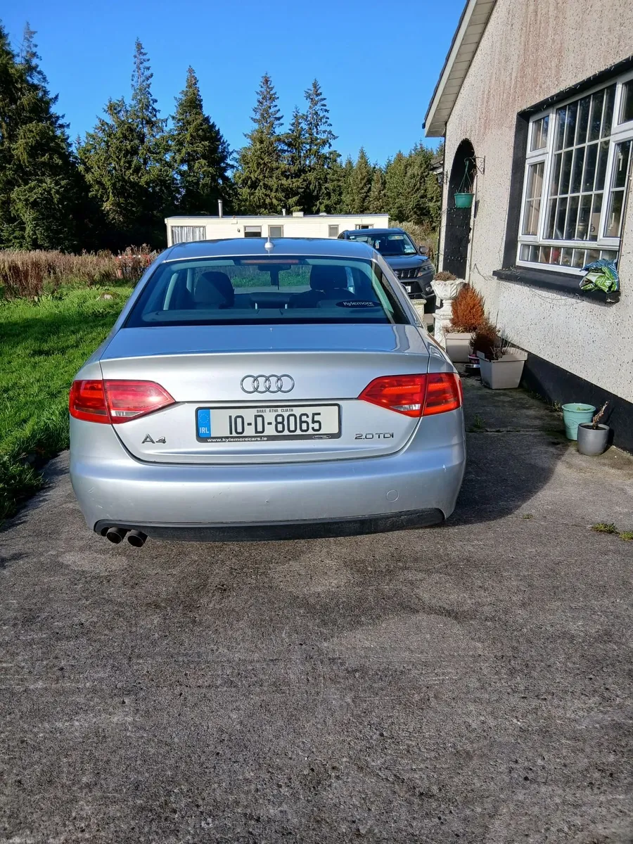 Image 4 of 7