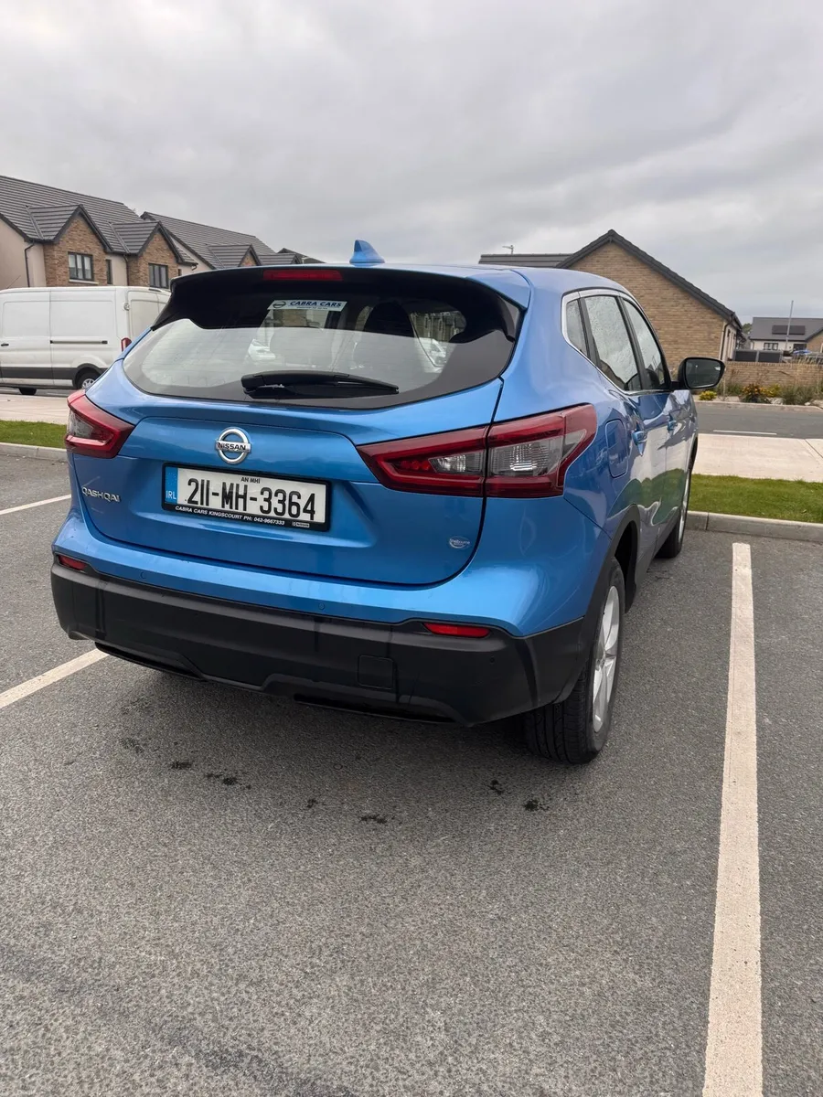 Image 4 of 12