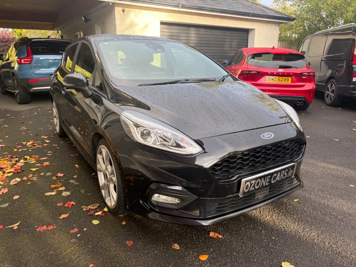 Image 2 of 30