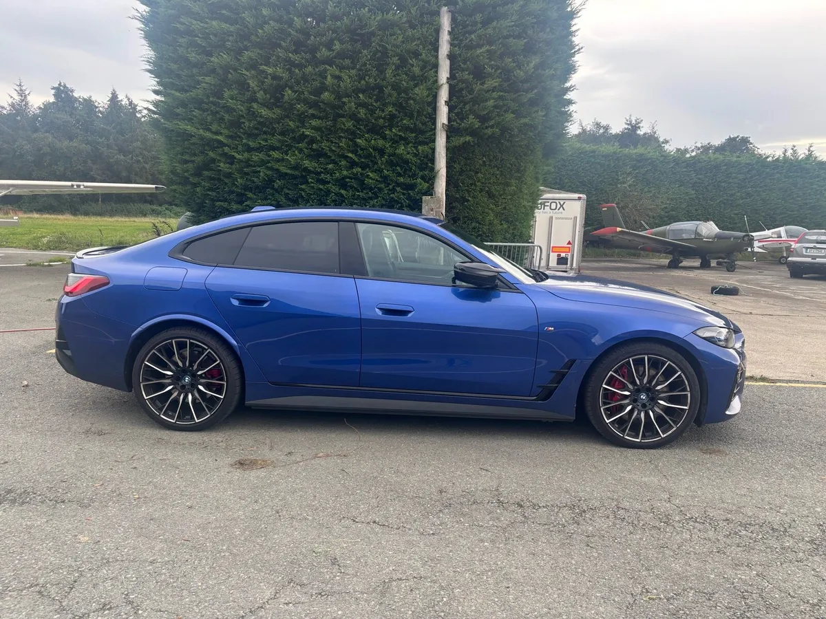 Image 2 of 10