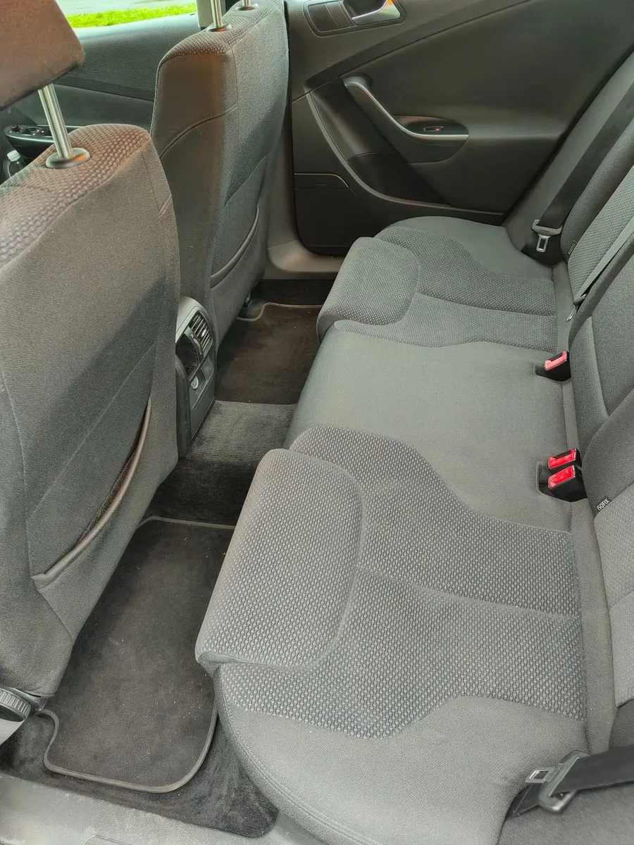 Image 4 of 9