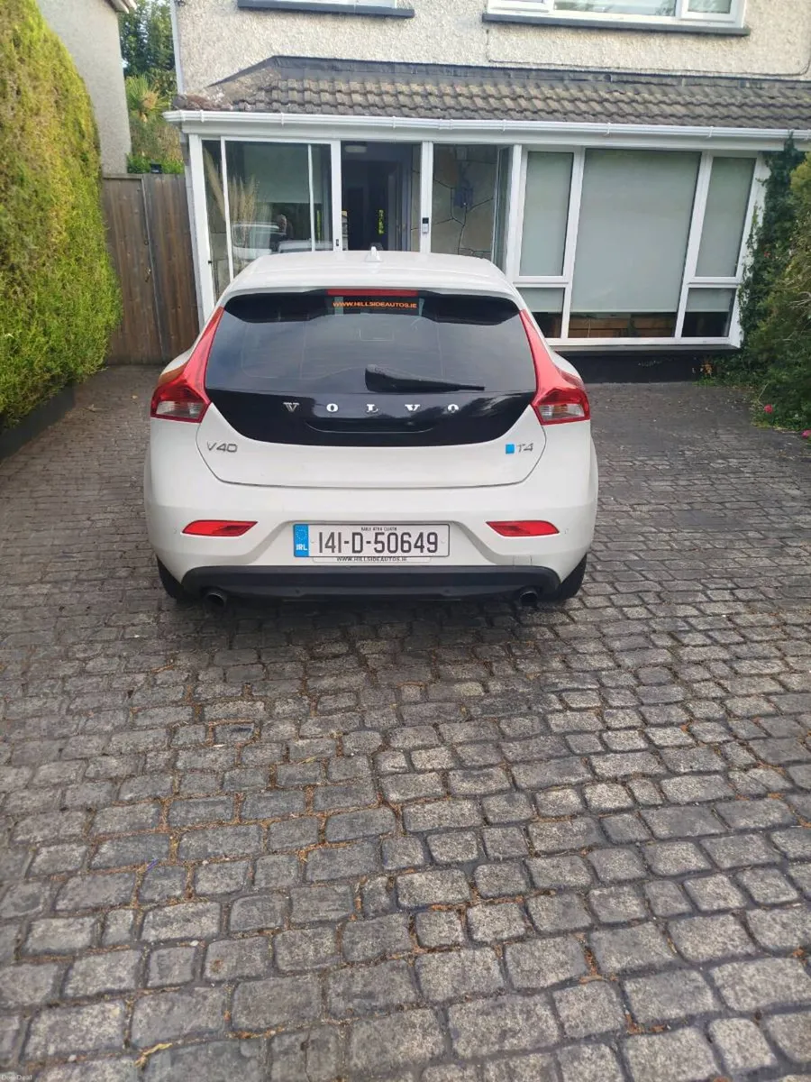 Image 2 of 3