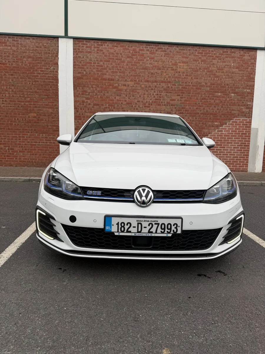 Image 2 of 8