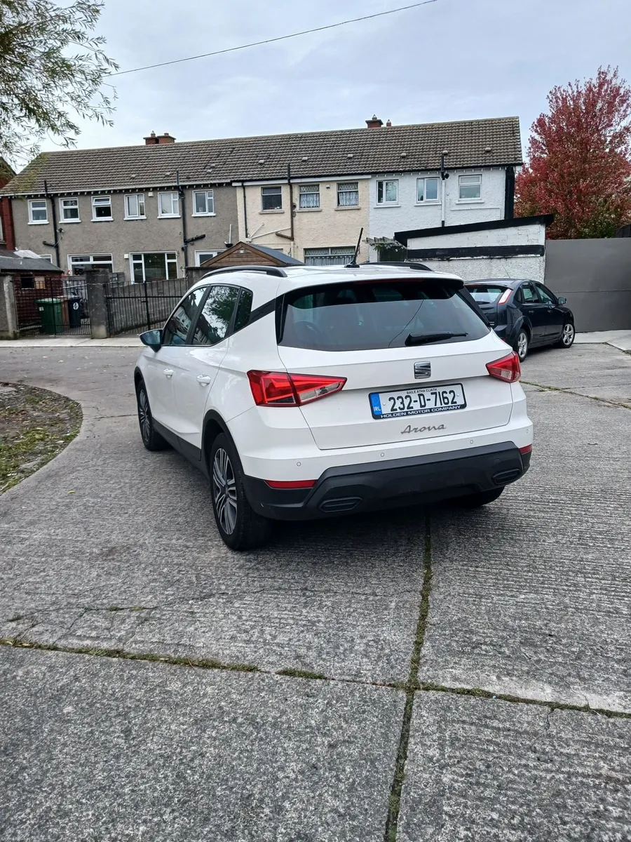 Image 2 of 11