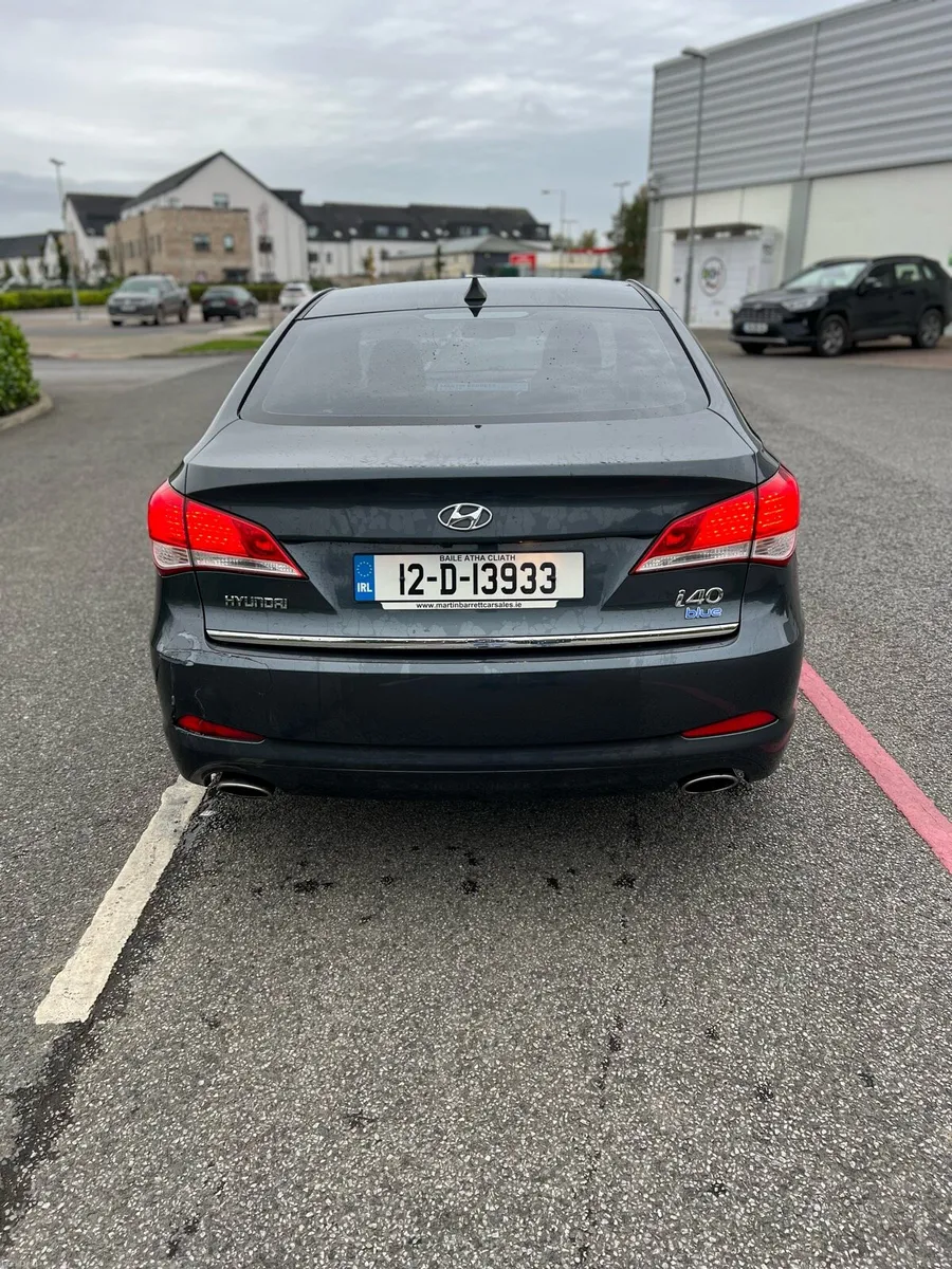 Image 3 of 10