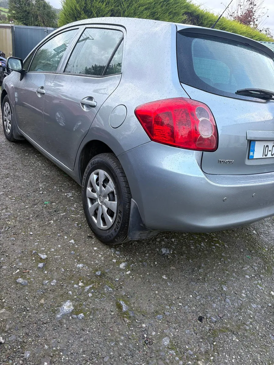 Image 2 of 5