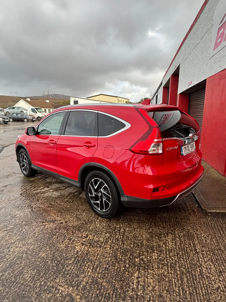Image 2 of 14