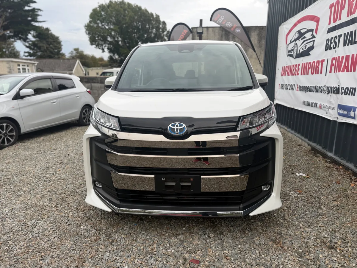 Image 2 of 20