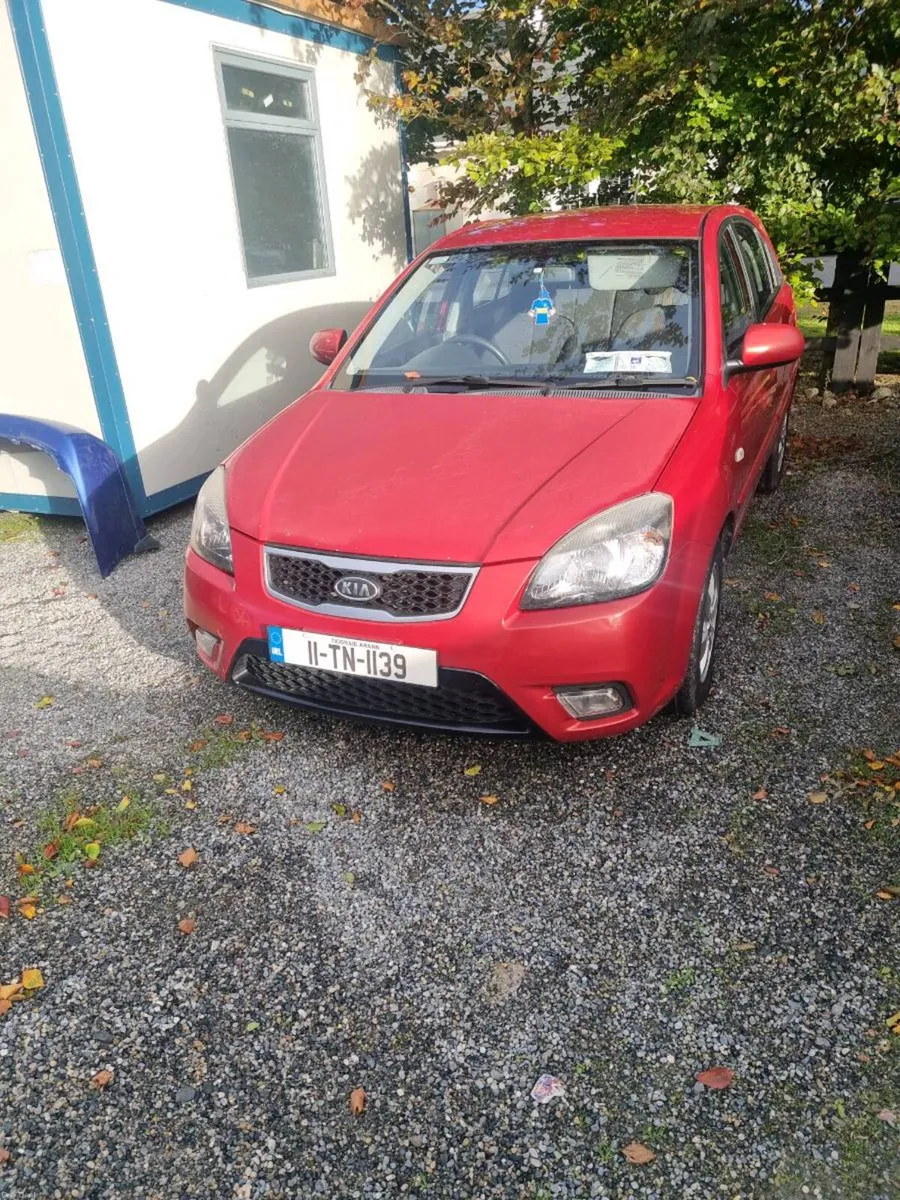Image 1 of 5