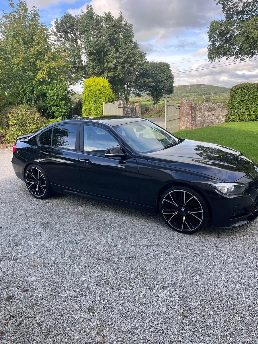 Image 3 of 10