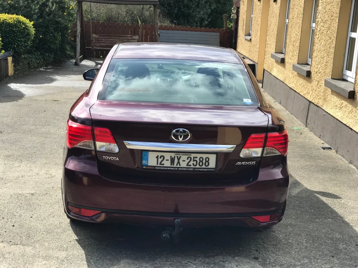 Image 2 of 10