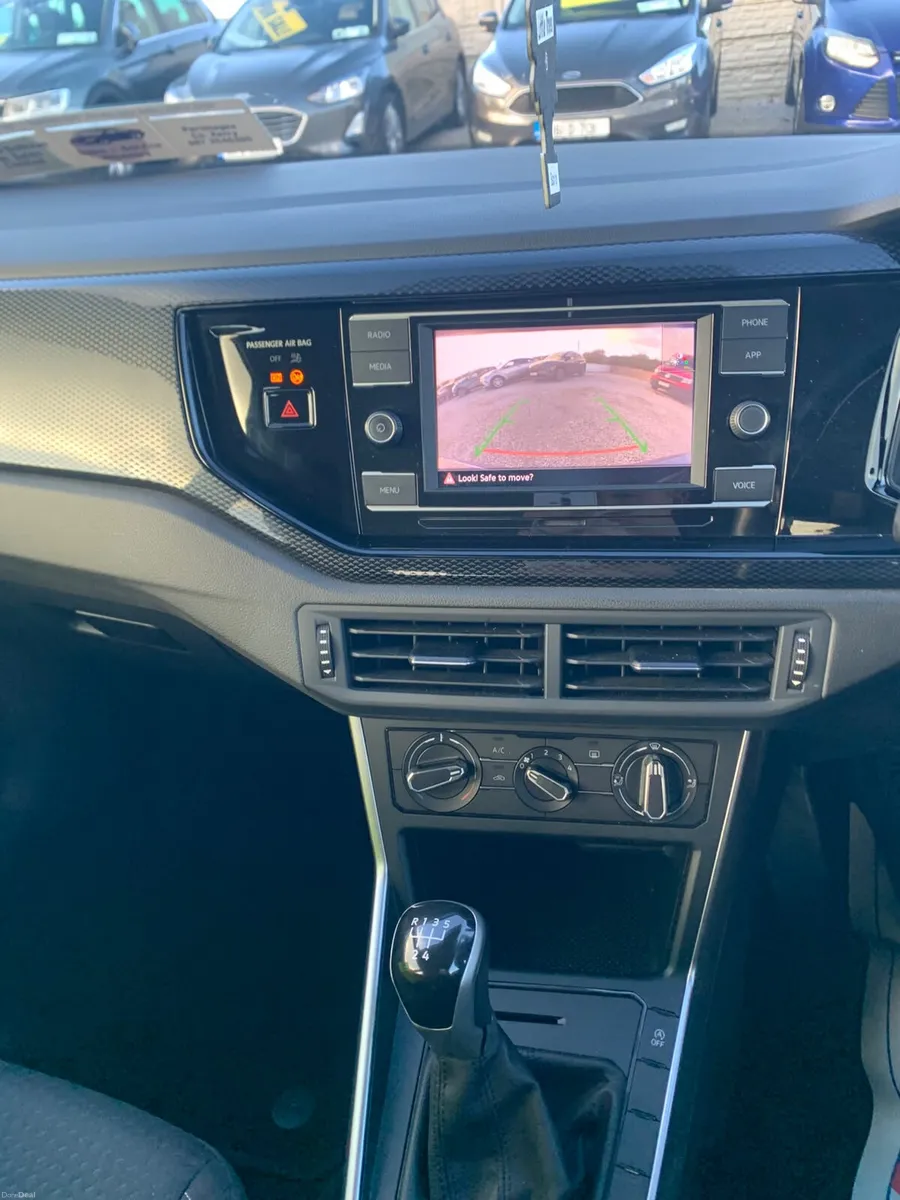 Image 3 of 10