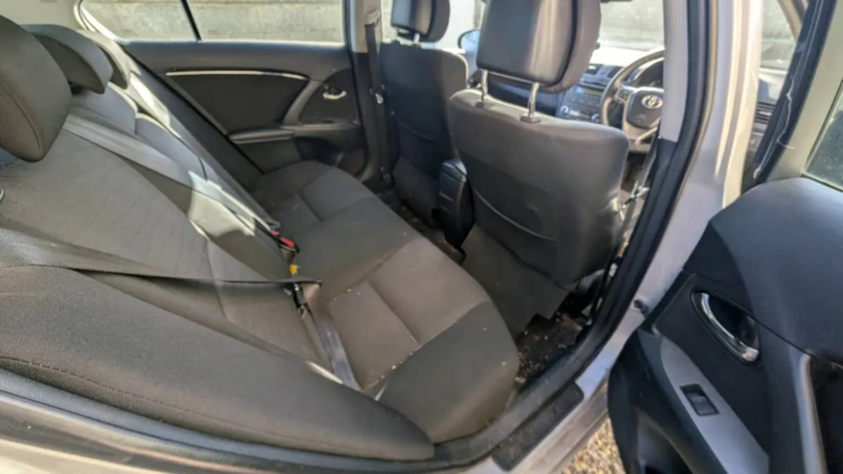 Image 6 of 6