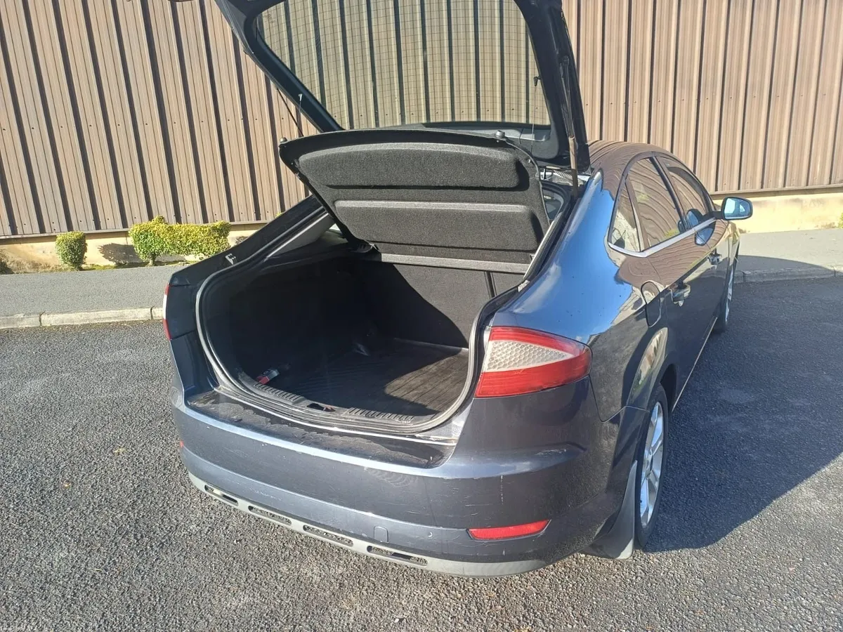 Image 4 of 8