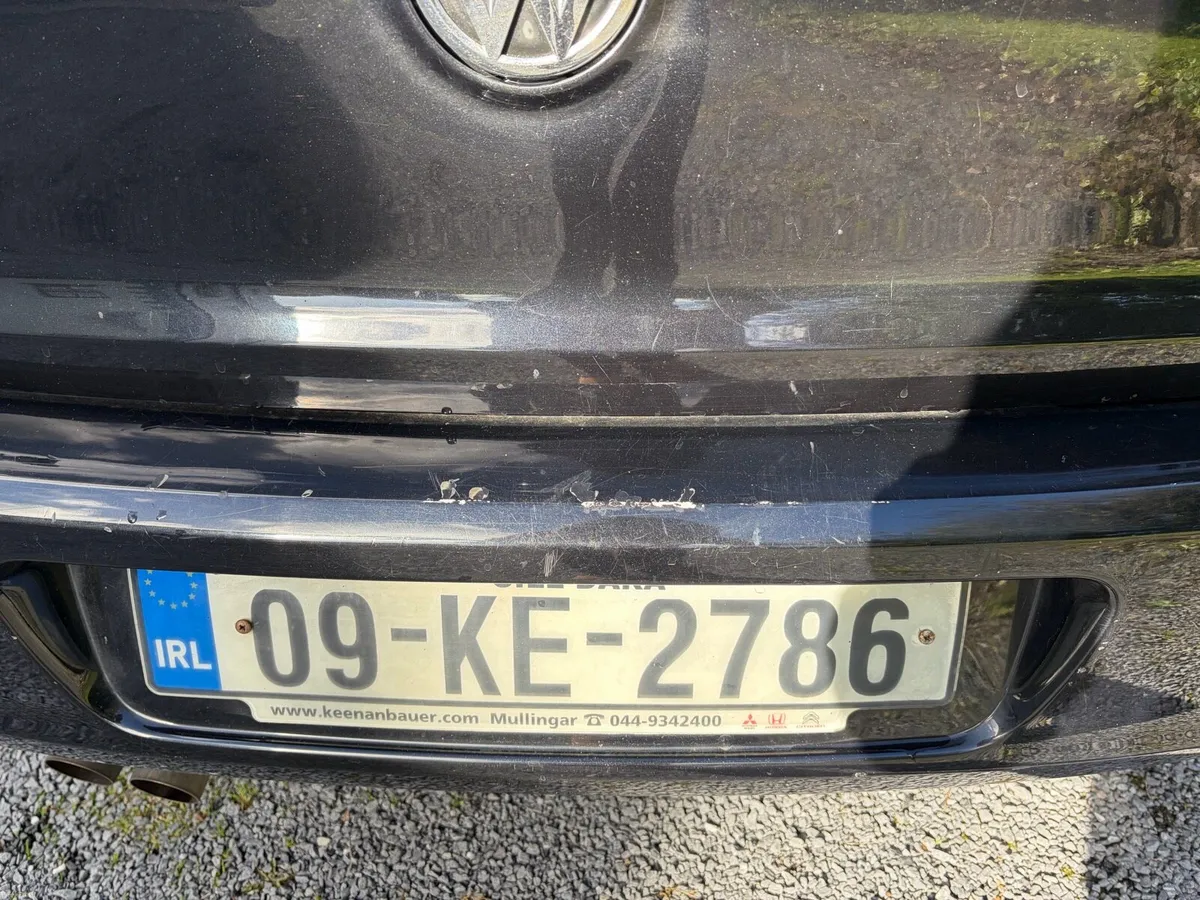 Image 4 of 16
