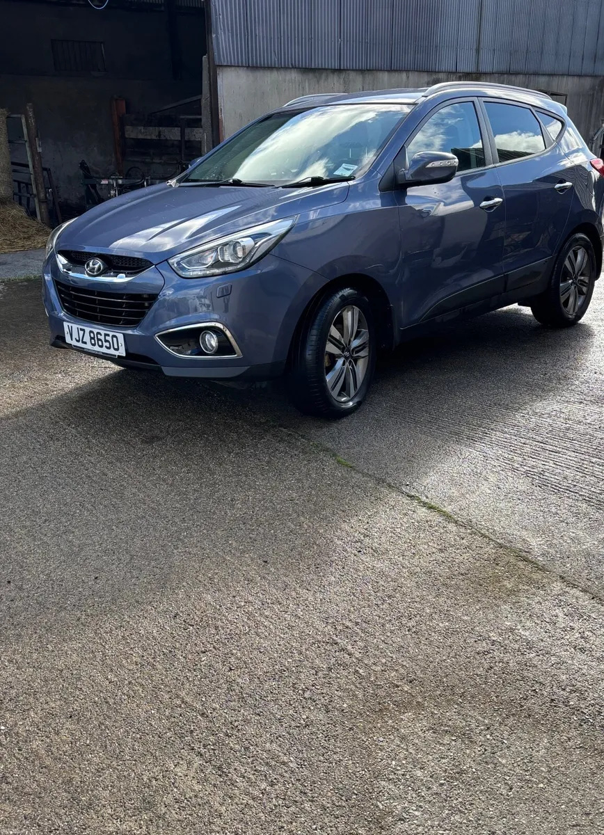 Image 1 of 6