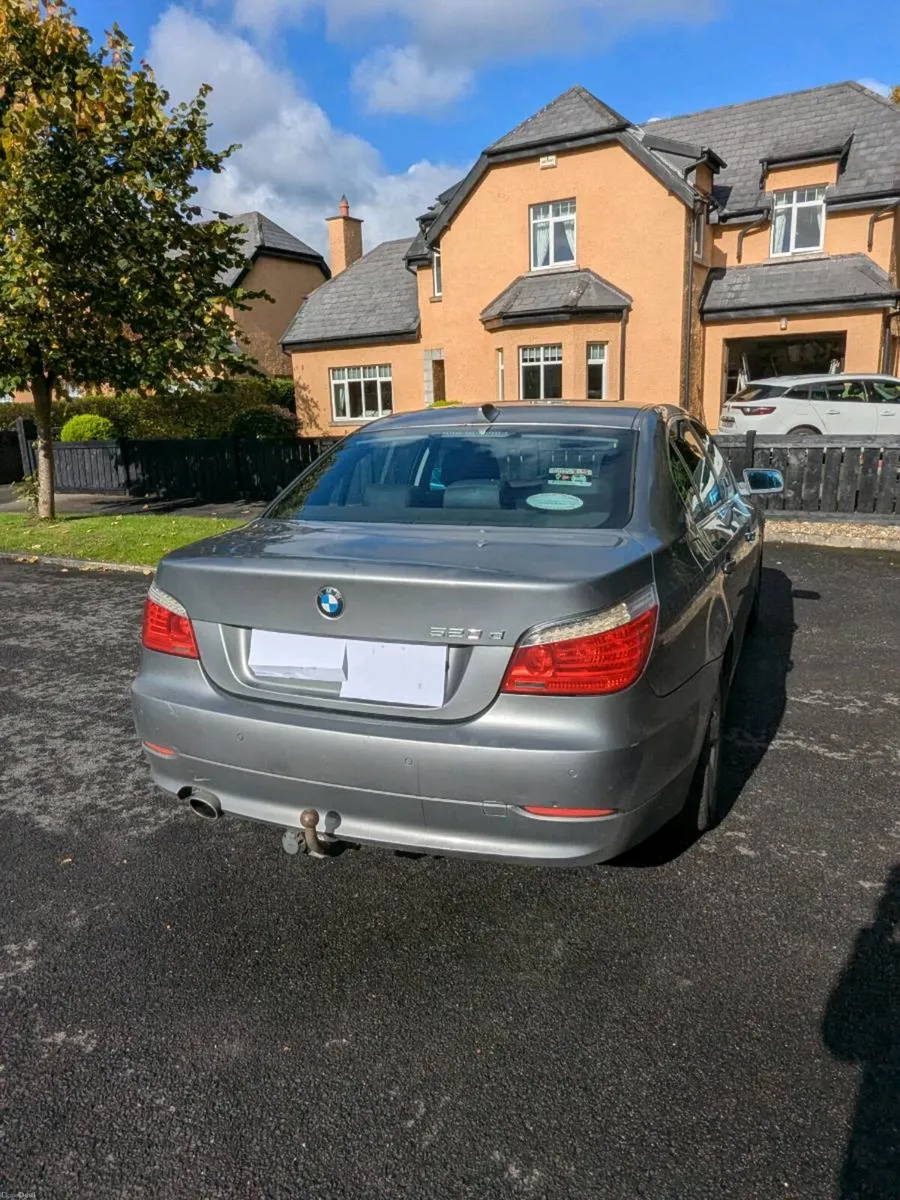 Image 2 of 11