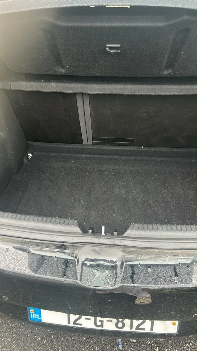 Image 2 of 8