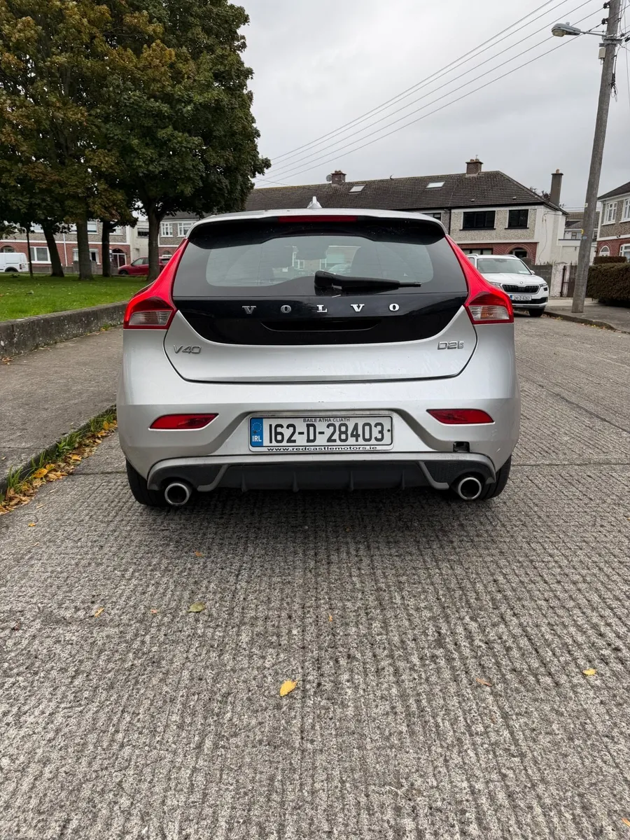 Image 4 of 11