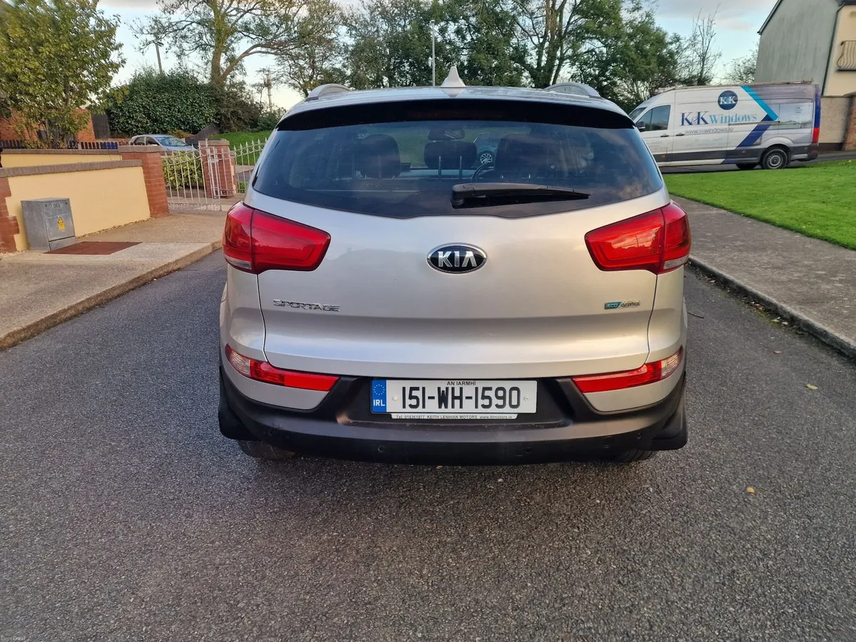 Image 4 of 10