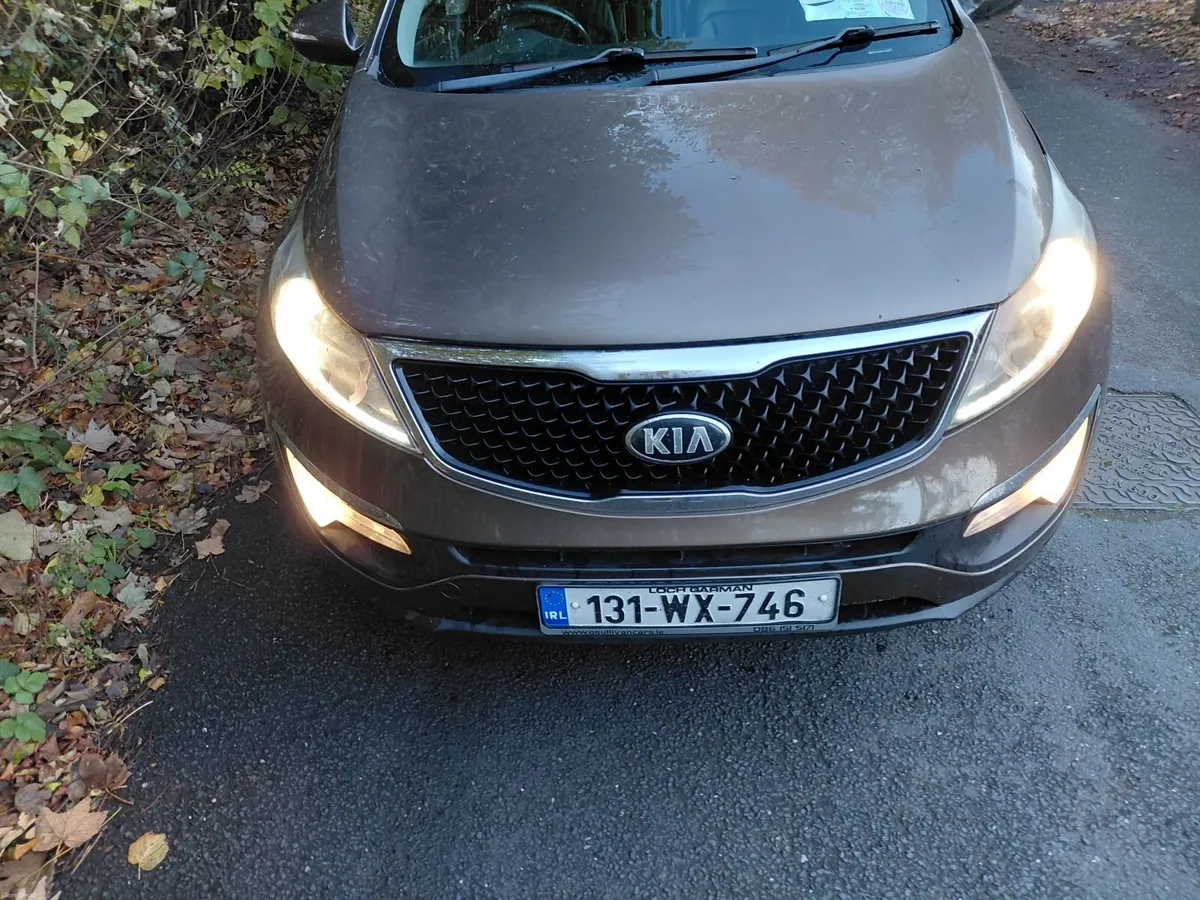 Image 4 of 18