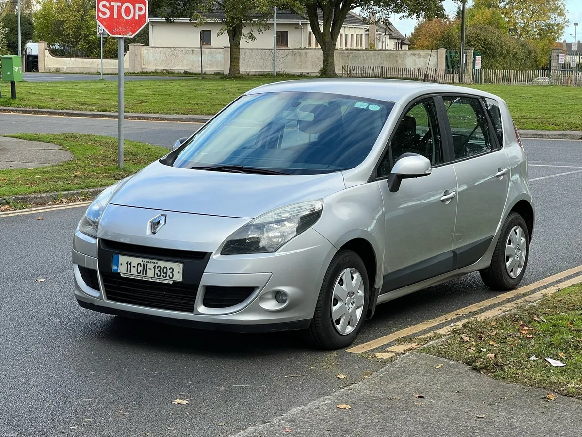Image 4 of 9