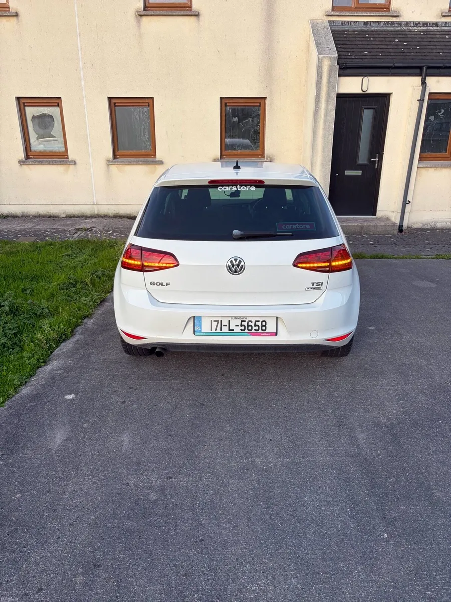 Image 2 of 8