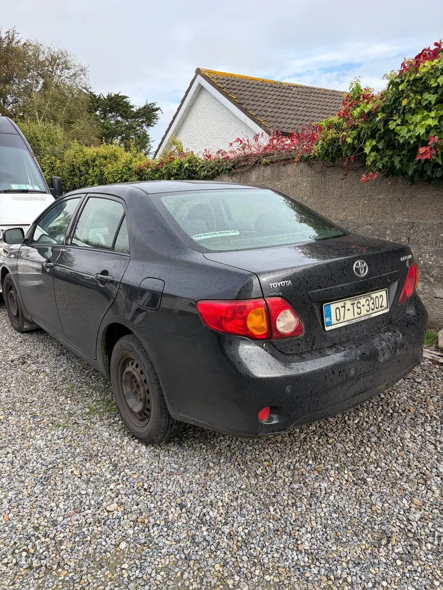 Image 4 of 6