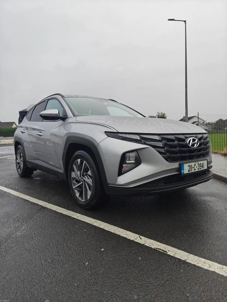 Image 2 of 20