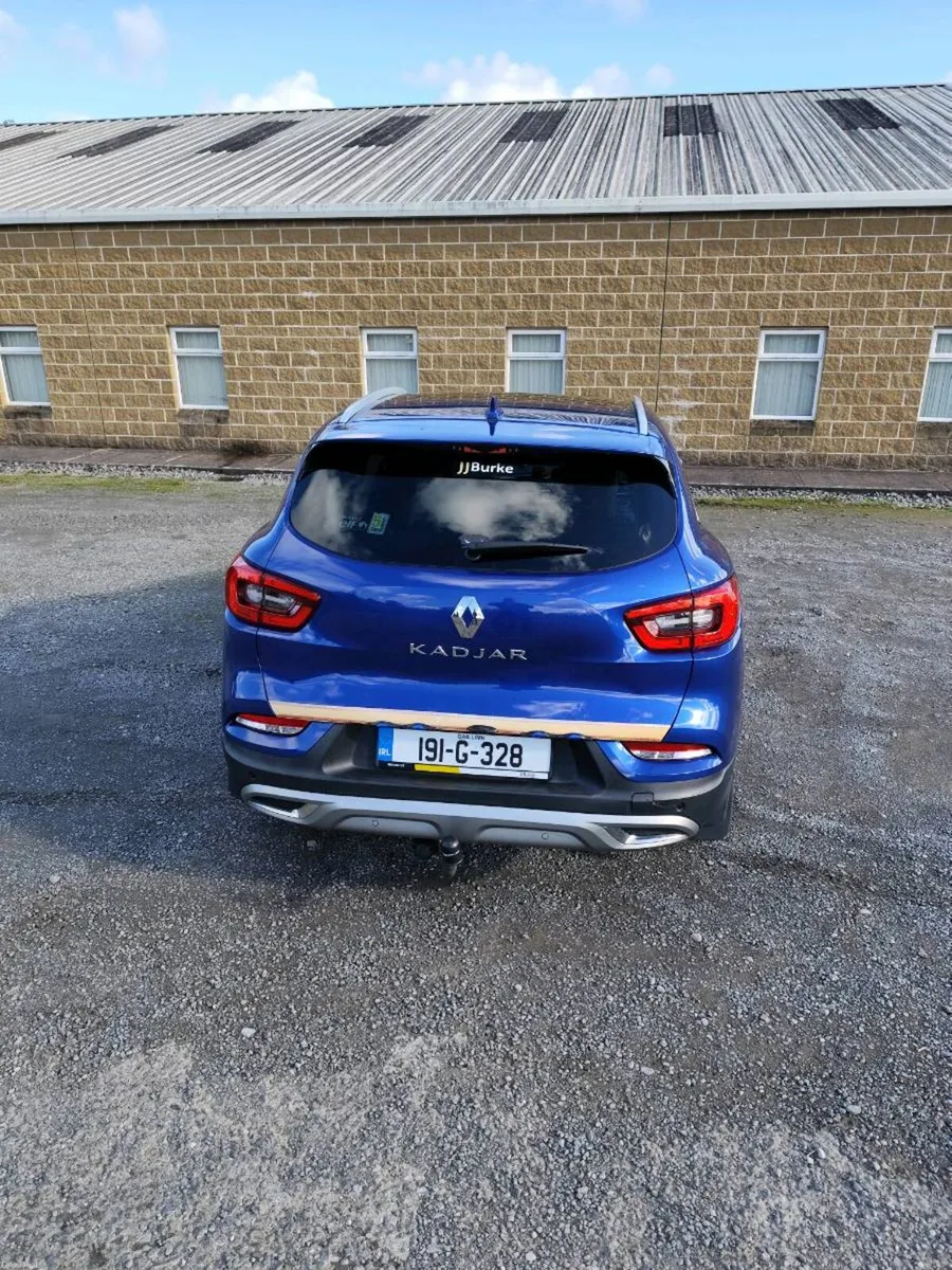 Image 4 of 10