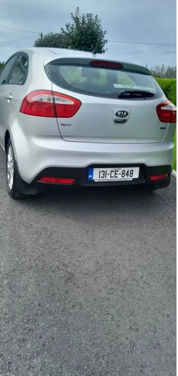 Image 2 of 10