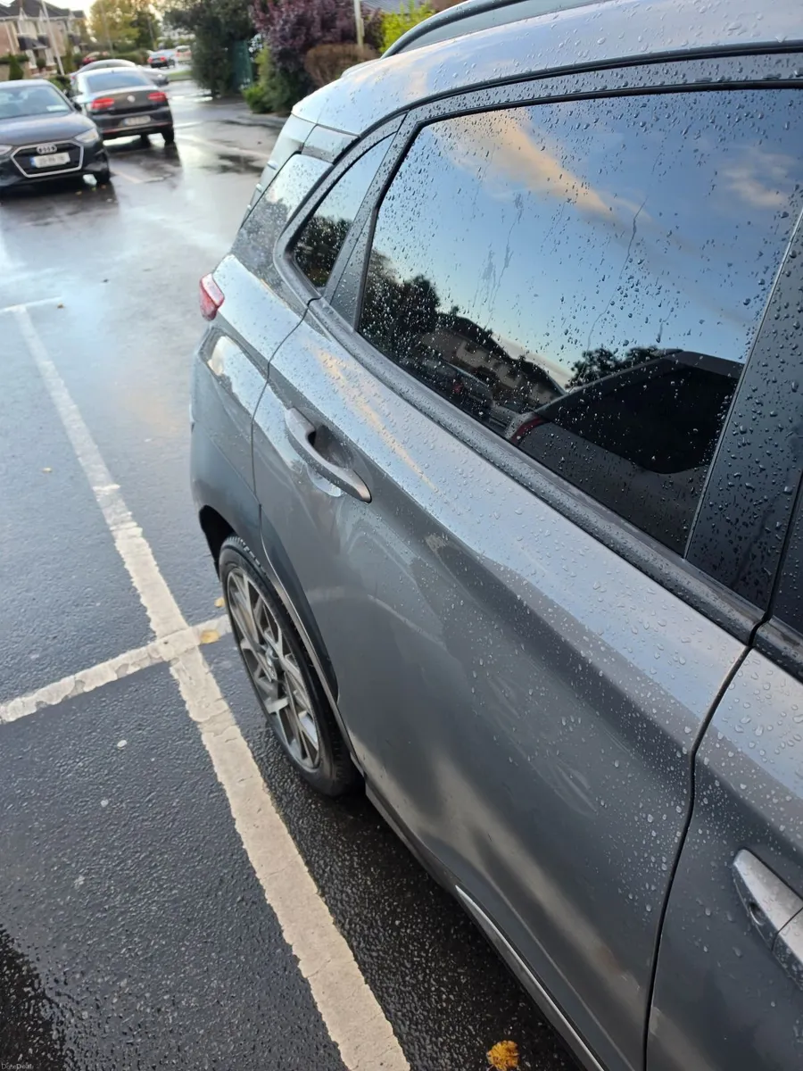 Image 2 of 10