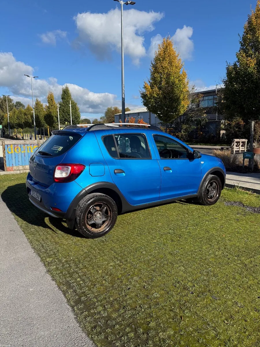 Image 4 of 10