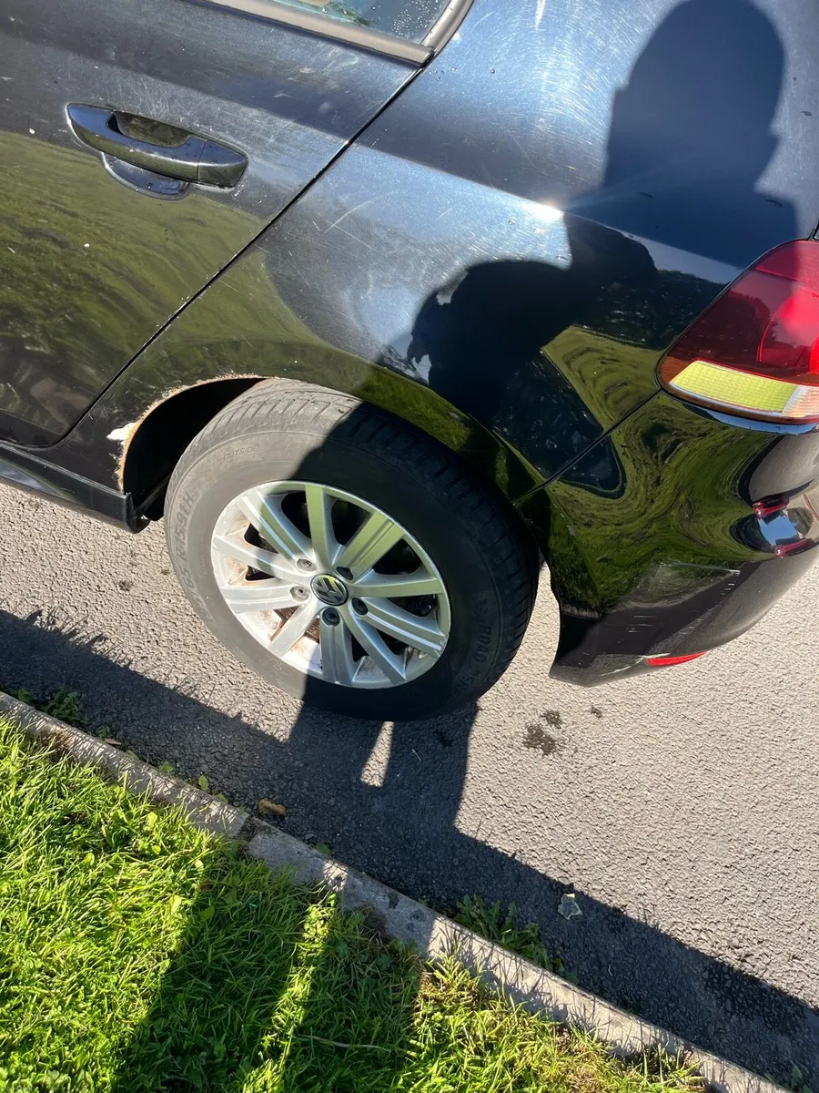 Image 5 of 5
