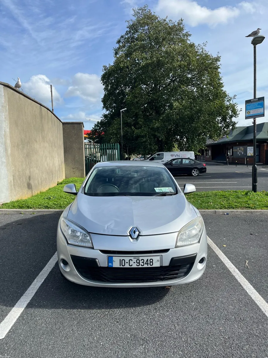 Image 3 of 10