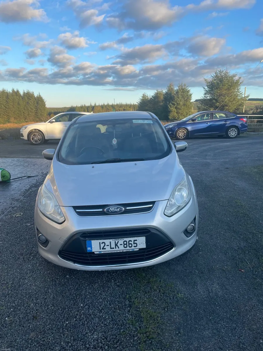 Image 2 of 9